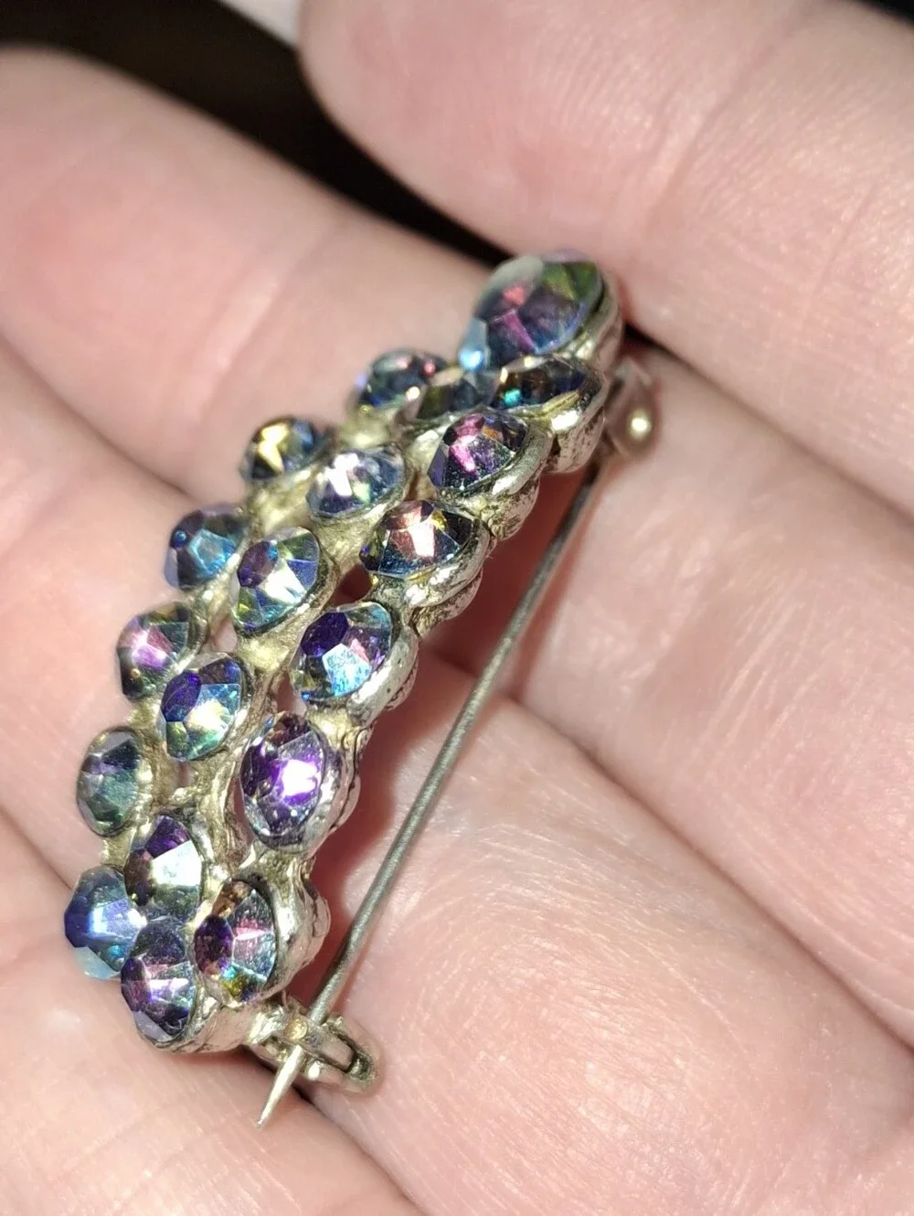 Aurora Borealis Finish Crystal Domed Brooch Iridescent Stunning Pin Unmarked